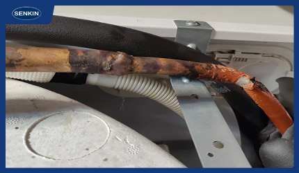 电线表面“死胶”是什么图示